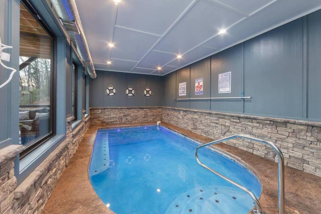 New! Mountain Luxe Heated Pool Arcade Spa Theater Villa Park Settlement Екстериор снимка